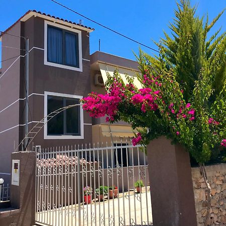 Apartments Villa Dovinefa Ksamil Exterior photo